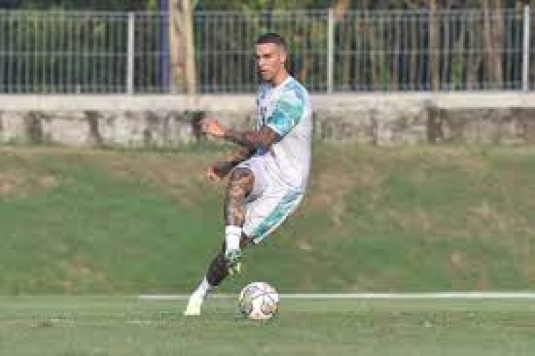 Alberto Rodriguez Siap Perkuat Persib Bandung Lagi