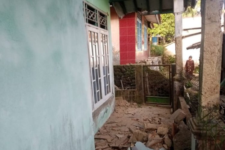 Ratusan Rumah di Sukabumi Rusak Terdampak Gempa M4,6