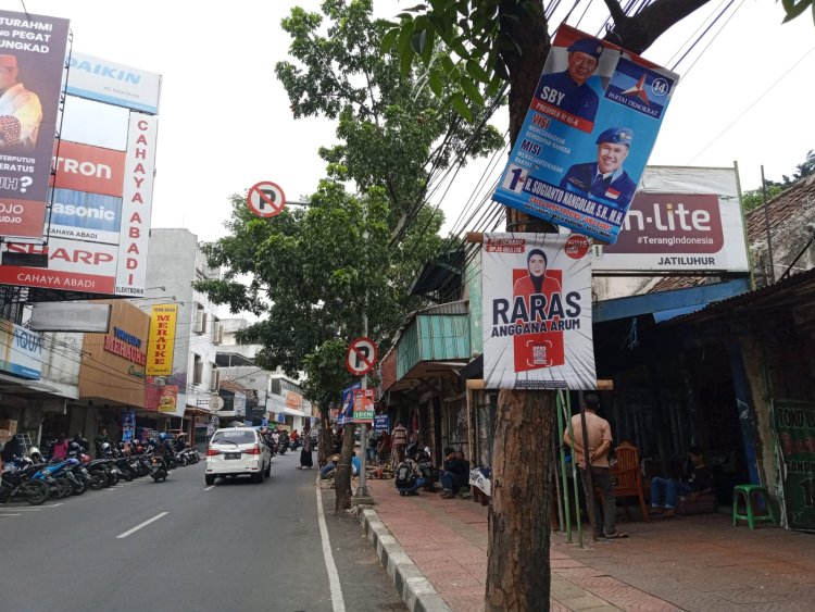 Ribuan APK Pemilu di Kota Bandung Ditertibkan Satpol PP di Awal Tahun