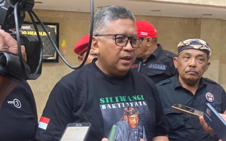 Resmikan TPD Jabar Ganjar-Mahfud, Hasto Kristiyanto Sebut Pasangan Ini Paling Siap Berantas Korupsi