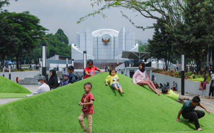 Sambut Liburan Akhir Tahun, Kawasan Monumen Perjuangan Rakyat Jawa Barat di Kota Bandung Kini Dibuka untuk Umum