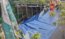 Titik Longsor di Jalan Sersan Bajuri Ditutup Terpal, Arsan Latif Janjikan Segera Diperbaiki 