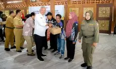 Penthahelix Berjalan Baik, Linmas dan Keluarga Berisiko Stunting di Kota Bandung Mendapat Bantuan