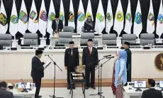 Bey Machmudin Rapat Paripurna Dua Agenda Sekaligus