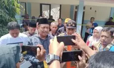 Atap Baja Ringan  SMP 2 Greged Cirebon Ambruk, Kadisdik Diminta Bertanggung Jawab