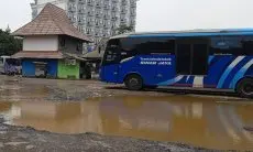Jalan Terminal Bubulak Sudah Mirip Kolam Ikan Lele, Upaya Perbaikan Terbentur Anggaran