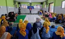 Dokter Rayendra Edukasi Warga Soal Penyajian Makanan Sehat dan Bergizi 
