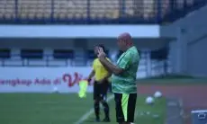 Ini Kata Bojan Hodak Soal Penampilan 2 Pemain Muda Baru Saat Persib Gelar Gim Internal