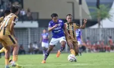 Persib Bandung Kalahkan Dewa United 3-0