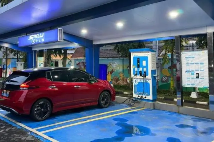 PLN Gunakan REC untuk Seluruh SPKLU, Pengguna EV Tak Perlu Ragu Listriknya  100% Energi Bersih