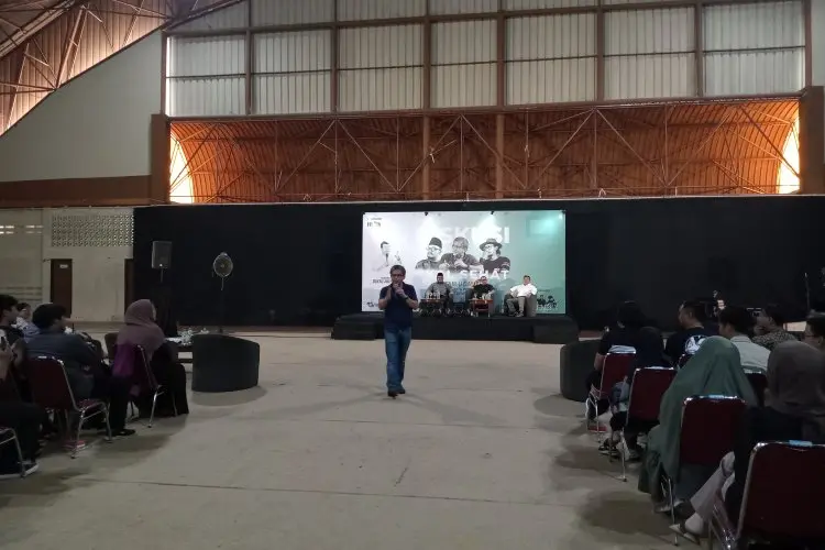 Jelang Pemilu, Youtuber Kritis Guru Gembul Ajak Pemilih Tetap Berdamai