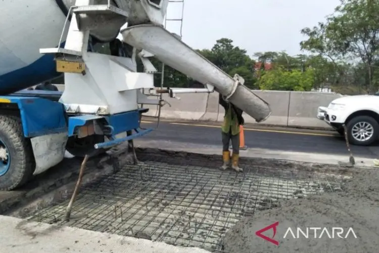 Jasa Marga Perbaiki Akses Keluar Simpang Susun Karawang
