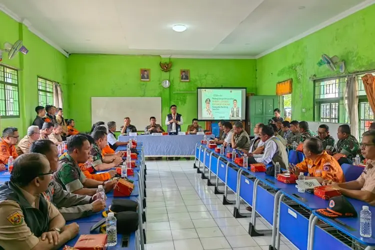 Komisi VIII DPR RI Usulkan Folder Air Atasi Banjir Dayeuhkolot