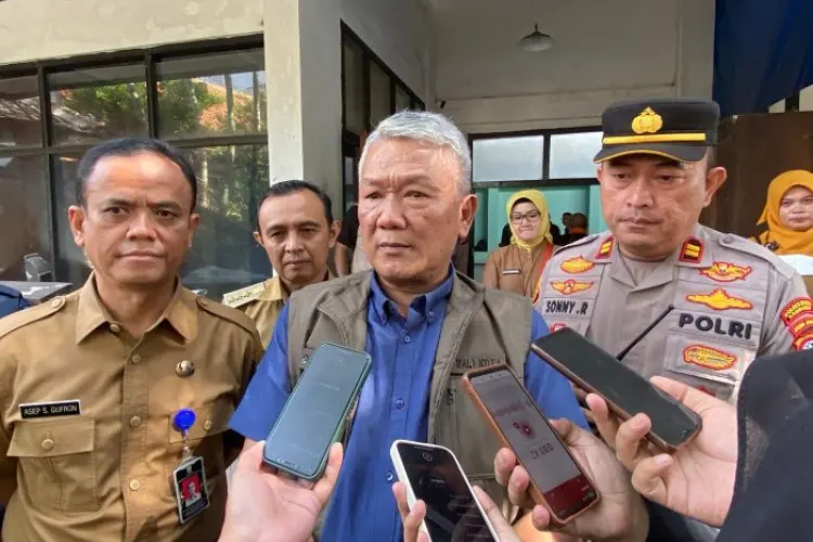 Separo dari Jalan Parung Panjang-Bunar Rusak, Penyebab Utamanya Truk Tambang