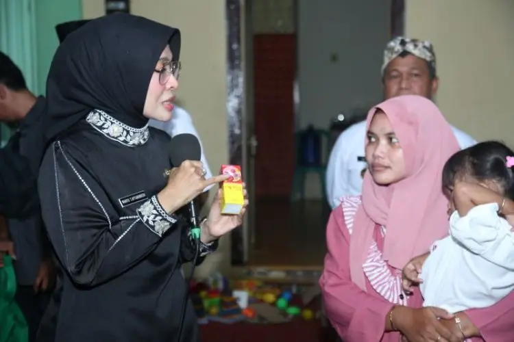 Wabup Cirebon Monitoring Penanganan Stunting dan Kemiskinan di Weru Lor