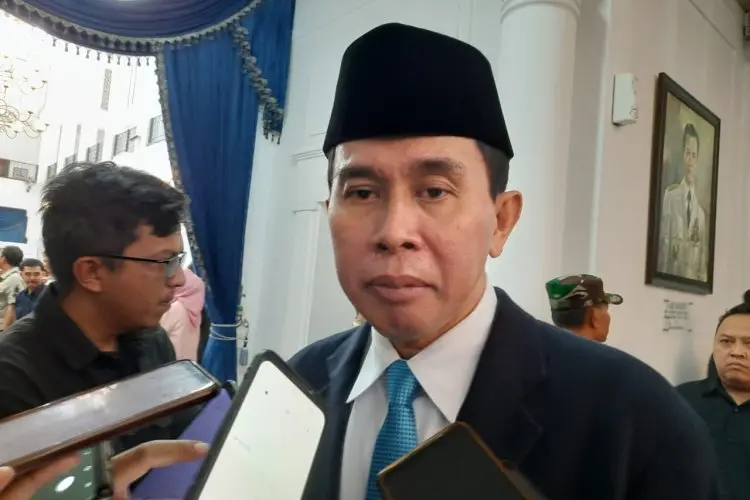 Pemprov Jabar Rombak Habis Program Ridwan Kamil-Uu Ruzhanul Ulum