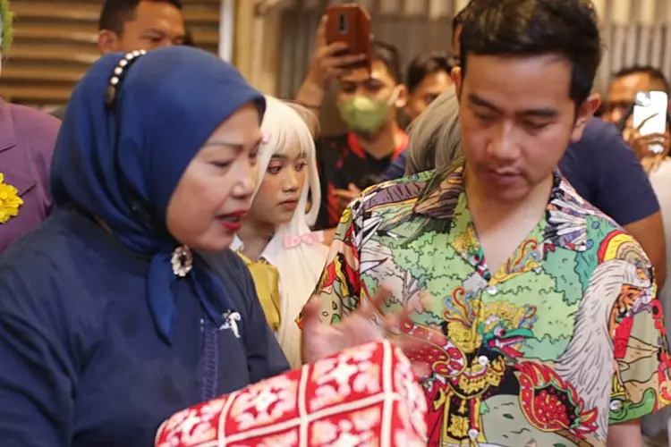 Nenny Pengusaha UKM asal Kemang Bogor Senang Produknya Diborong Gibran