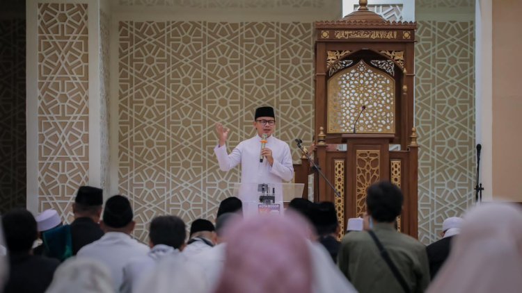 Muhasabah Malam Pergantian Tahun di Kota Bogor Dengan Doa dan Dzikir Bersama di Masjid Agung