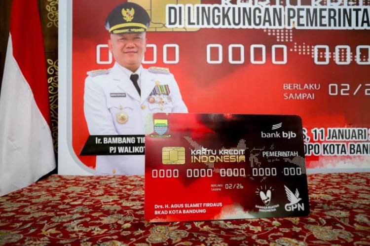 Pemkot Bandung Luncurkan Penggunaan Kartu Kredit Pemerintah Daerah