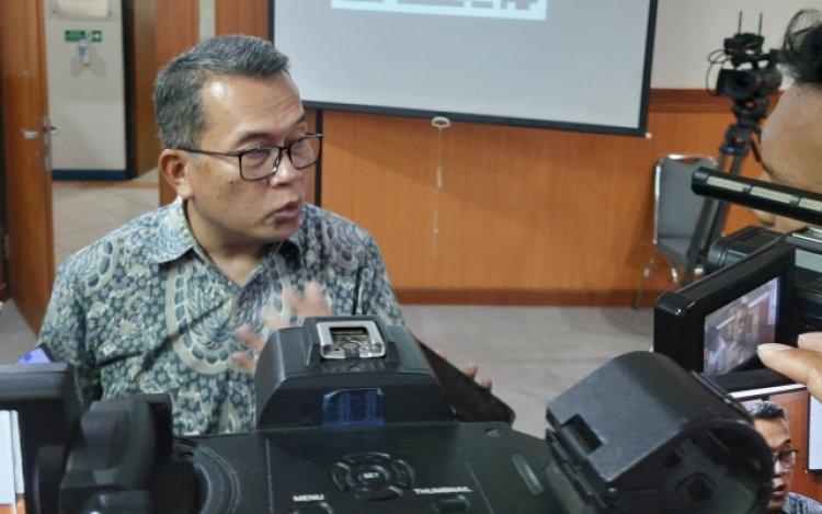 Karim Suryadi Pandang Pengunduran Diri Mahfud MD dari Menkopolhukam Ringankan Bebannya di Pilpres 2024