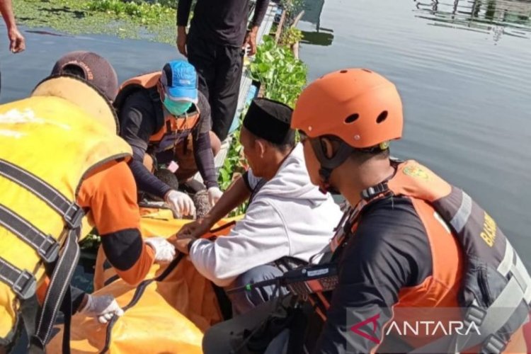 Basarnas Jabar Temukan Jasad Pemancing Tenggelam di Waduk Jangari Cianjur