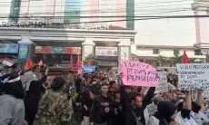Para Pedagang Pasar Baru, Gelar Unjuk Rasa