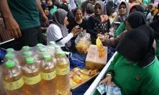 FOTO: Gerakan Pangan Murah on the Road di Kota Bandung