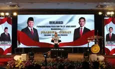 Mantan KSAD Dudung Serukan Dukungan Ke Prabowo Gibran Dihadapan Ribuan Purnawirawan TNI Polri