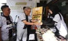 FOTO: Relokasi Kantor Cabang Bandung, KB Bukopin Syariah Gelar Fun Run dan Bazaar Murah