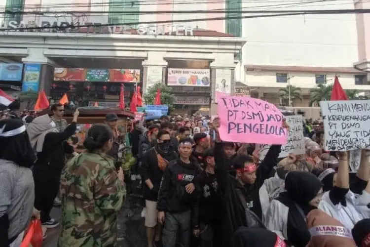 Perumda Pasar Juara Respons Aksi Damai Pedagang Pasar Baru 