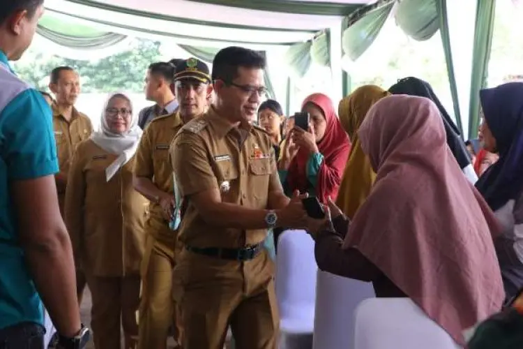 Dadang Supriatna Resmikan Jembatan dan Fasilitas Kesehatan Baru di Kabupaten Bandung