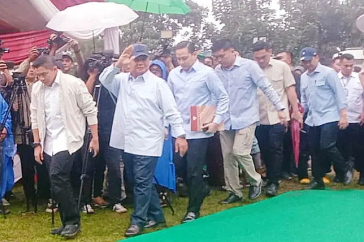 Diselimuti Kabut saat Mencoblos, Prabowo Subianto Sebut Berkah