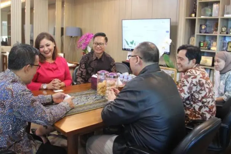 Perkuat Industri Direct Selling di Indonesia, QNET dan AP2LI Temui Kemendag
