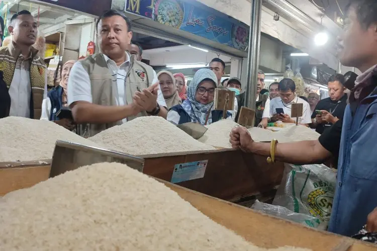 Bareskrim dan Polda Jabar Cek Ketersediaan Beras di Bandung