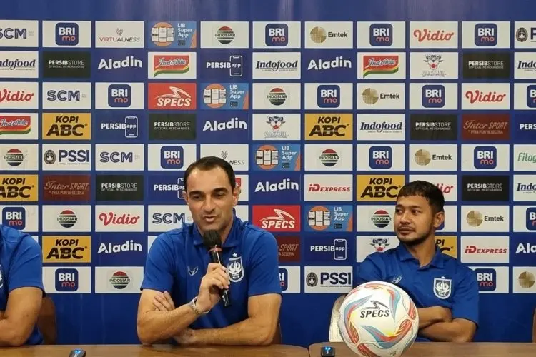 Bela PSIS Semarang, Gian Zola Antusias Hadapi Persib