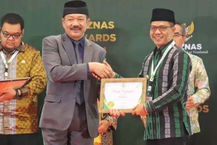 Dadang Supriatna Dinobatkan jadi Kepala Daerah Pendukung Pengelolaan Zakat Terbaik di Indonesia 