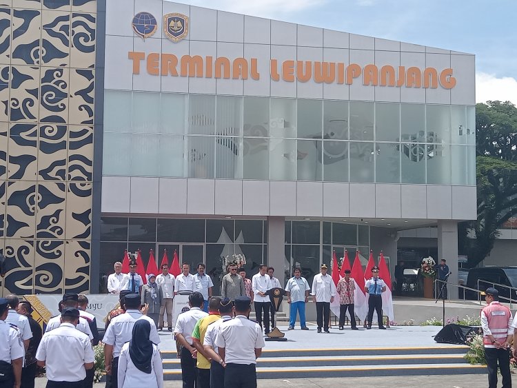Terminal Leuwipanjang Diresmikan Jokowi, Pj Wali Wali Kota Bandung Dorong Masyarakat Gunakan Transportasi Umum