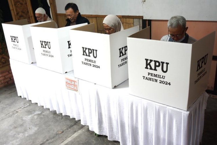 KPU Jabar Klaim Rekapitulasi Sudah Setengah Jalan