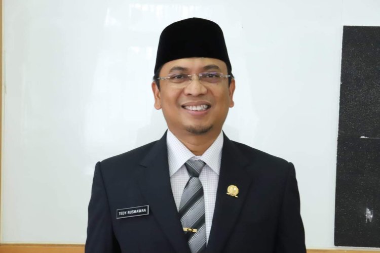 Ketua DPRD Desak Pemprov Jabar Tambah SMA Baru di Kota Bandung