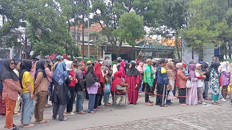 Tekan Kenaikan Harga Komoditas, Pemkot Bandung Gelar Operasi Pasar