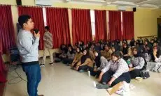 Strategi Tingkatkan Semangat Belajar, Guru SMKN 3 Cimahi Berikan Success Story dari Alumni