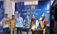 Dedie Resmikan Toilet Baru SD Negeri Semeru 6, Pembangunan Hasil dari CSR