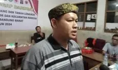 Longsor Terjang Desa Sukaresmi Rongga, Seorang Petani Gula Aren Diduga Tertimbun 