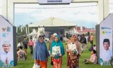 Safari Ramadan BUMN 2024, PLN Berikan 1.000 Paket Sembako Murah ke Masyarakat Lombok Tengah