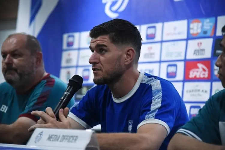 Nick Kuipers Pastikan Persib Harus Bisa Kalahkan Persikabo 1973