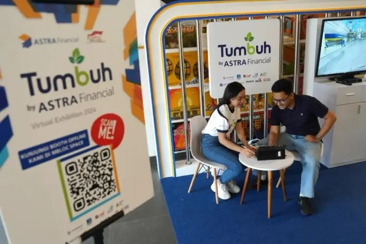 Pop Up Booth Tumbuh by Astra Financial Gebrak Kota Bandung