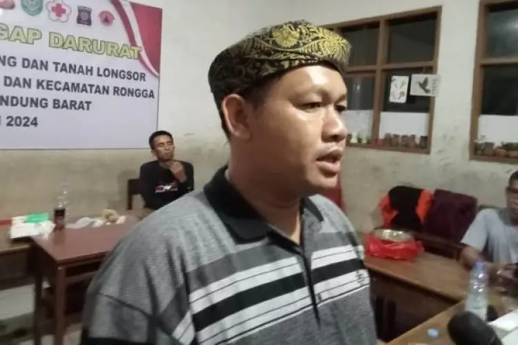 Longsor Terjang Desa Sukaresmi Rongga, Seorang Petani Gula Aren Diduga Tertimbun 