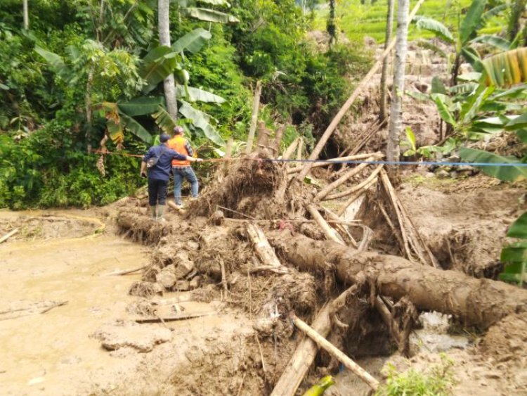 Korban Tertimbun Bencana Longsor di Cipongkor Berhasil Dievakuasi Meski Sempat Kesulitan