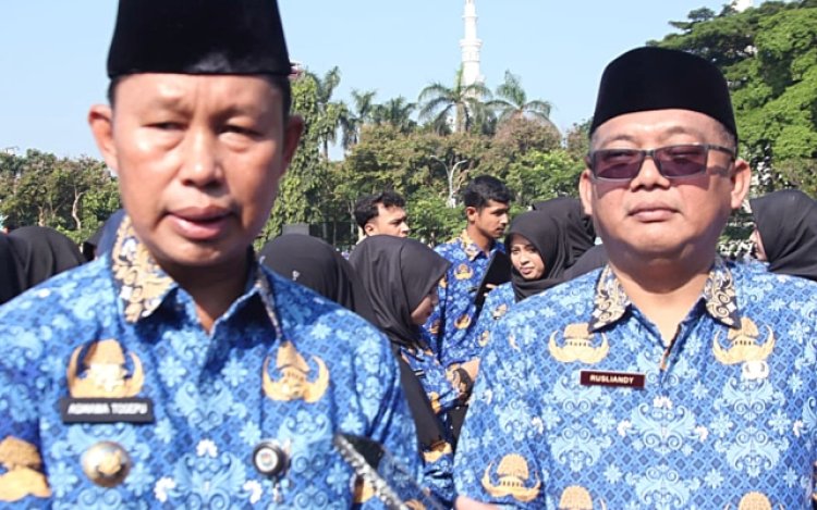 Asmawa Tosepu Berikan SK Pengangkatan PPPK Hingga  SK Kenaikan Pangkat di Lingkungan Pemkab Bogor 