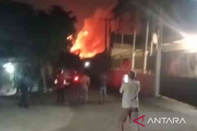 Gudang Peluru Kodam Jaya TNI AD di Bekasi Meledak, Warga Sudah Dievakuasi